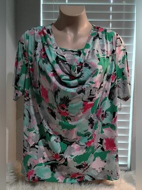 Tanjay Women’s 3X Top